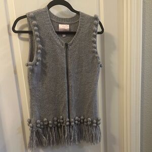 Romeo & Juliet Couture Gray Knit Vest